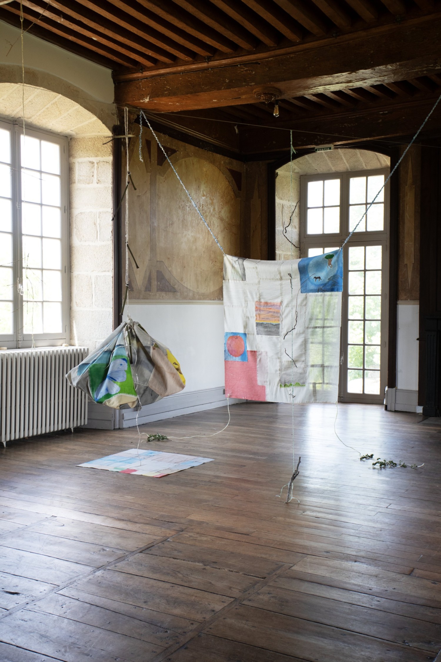 chateau-de-la-borie-park-chae-dalle-biole-salle01_41.jpg